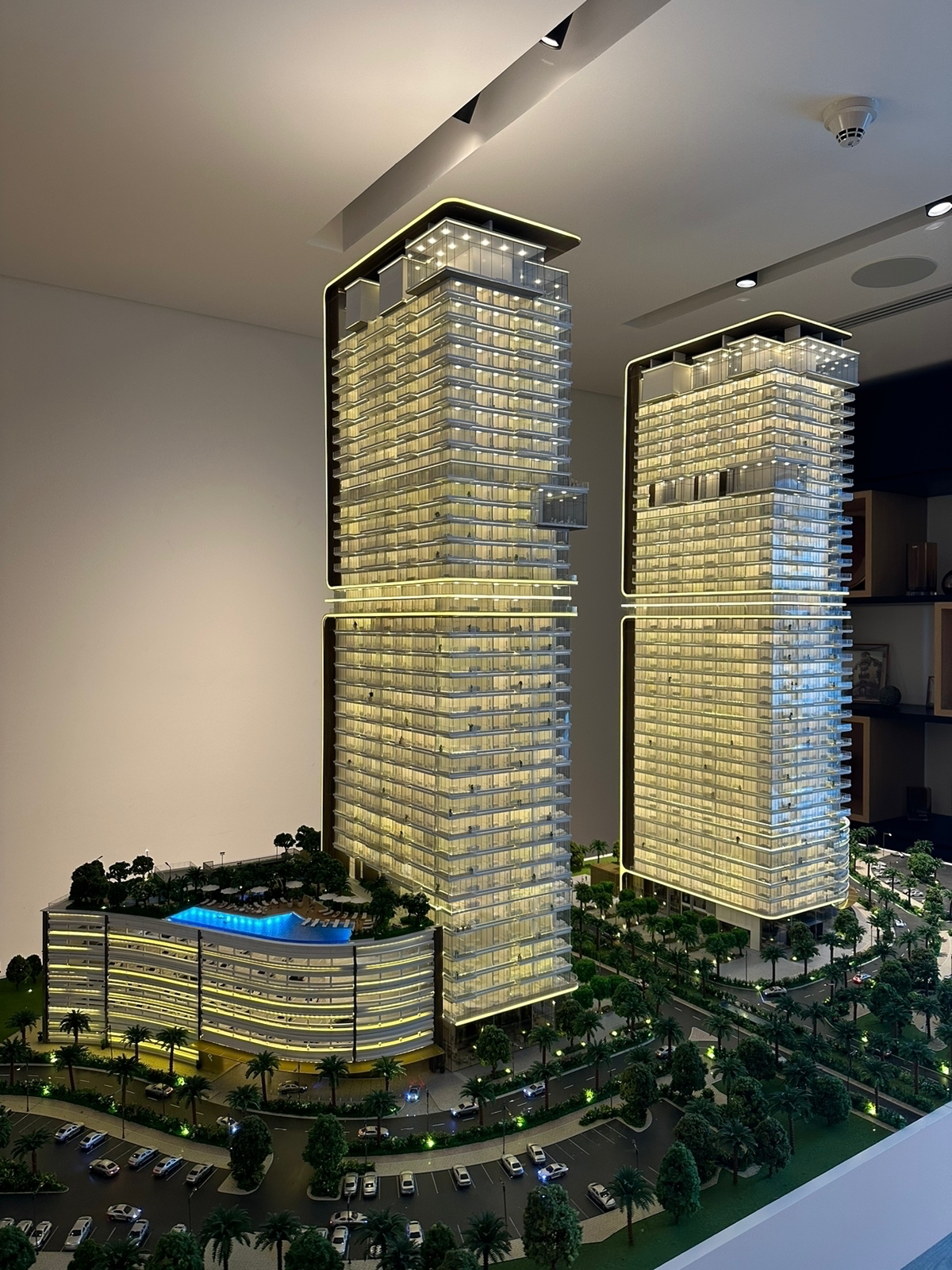 ELLINGTON UPPER HOUSE JUMEIRAH LAKES TOWERS JLT DUBAI investindxb